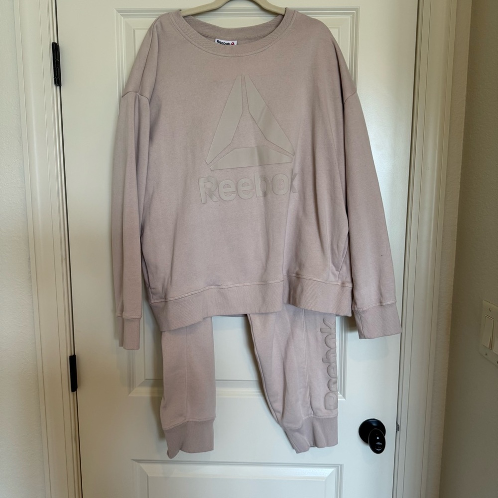 Reebok Sweatshirt and Pants Set - Taupe